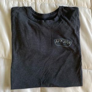 Men’s Ron Jon Surf T-shirt medium